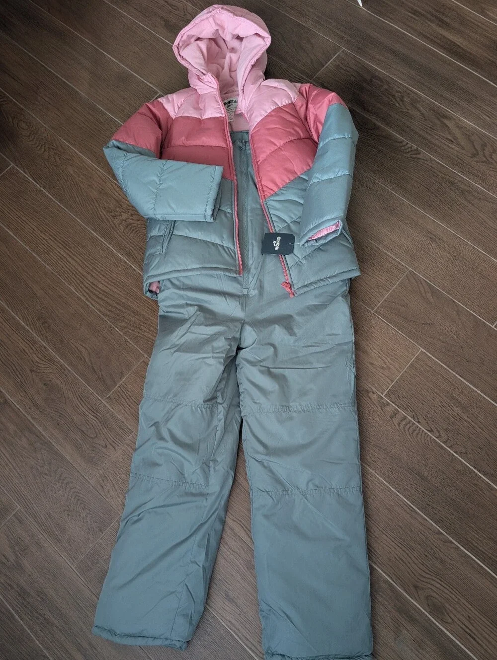 NWT Osh Kosh Colorblock Girls' Snow Jacket and Bib Set - Pink and Sage Snow Suit